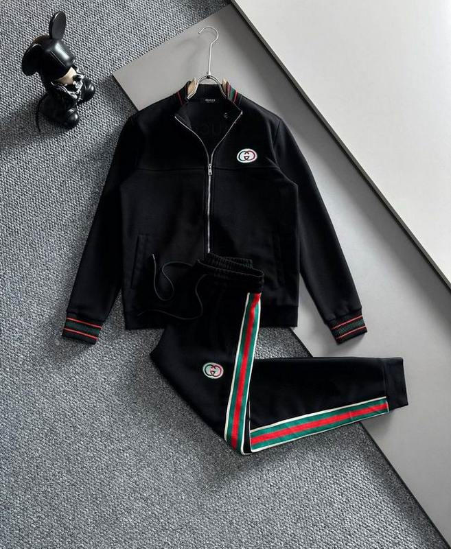 Gucci Men's Suits 350